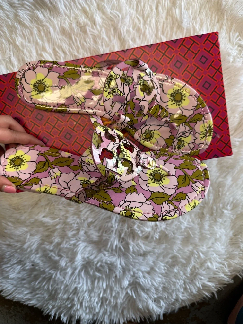 NEW Tory Burch Bold Flower Millers